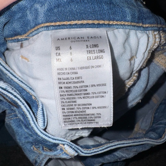 American Eagle Outfitters Light Blue Distressed Skinny Jeans - Picture 3 of 3